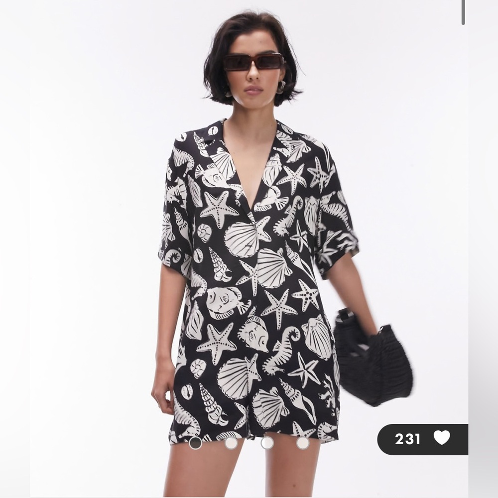 NWT- Topshop button down romper in mono shell print, black, size 2